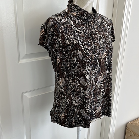 Melanie Lynne mock turtleneck top - Picture 2 of 3